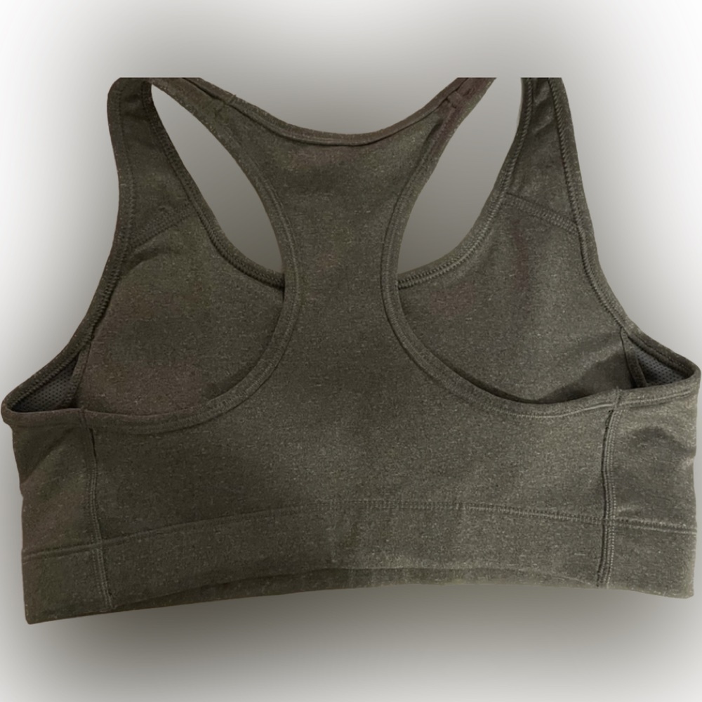 Nike Dri-Fit charcoal gray racerback sports bra size M - Picture 3 of 4